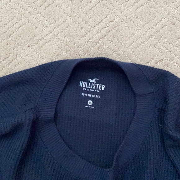 Hollister Boyfriend Tee - Picture 2 of 2